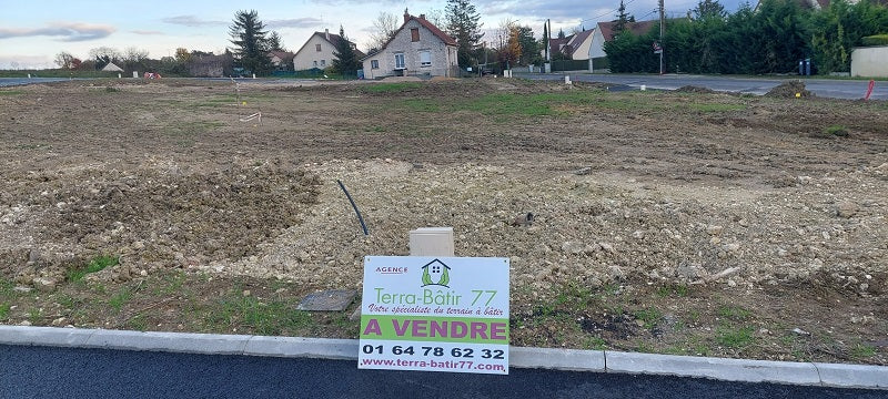 MORET-SUR-LOING (Lotissement)