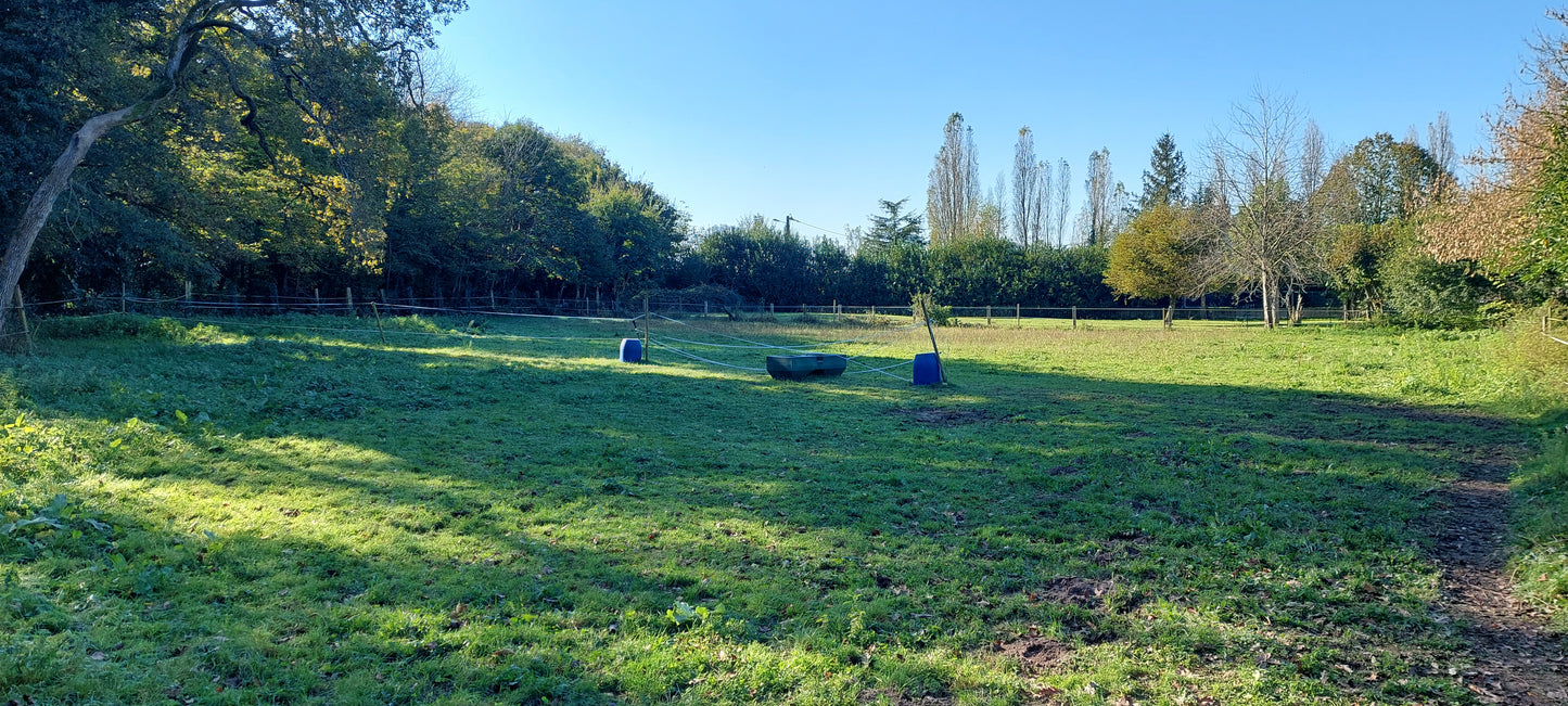 POLIGNY - TERRAIN NON CONSTRUCTIBLE -