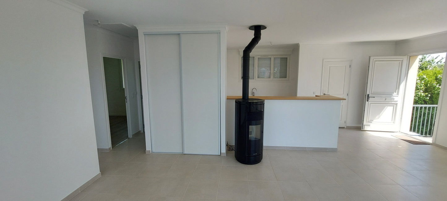 MAISON PLAIN-PIED 70M² A  SOUPPES SUR LOING ENTIEREMENT RENOVEE