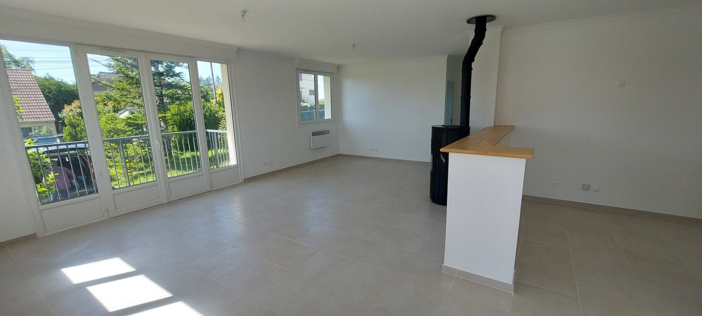 MAISON PLAIN-PIED 70M² A  SOUPPES SUR LOING ENTIEREMENT RENOVEE