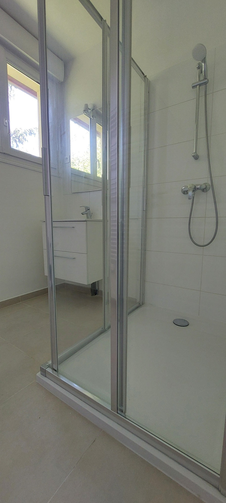 MAISON PLAIN-PIED 70M² A  SOUPPES SUR LOING ENTIEREMENT RENOVEE